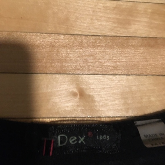 Free whit purchase dex tunic blouse - Picture 4 of 4